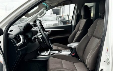 Toyota Fortuner II, 2018 год, 3 300 000 рублей, 21 фотография