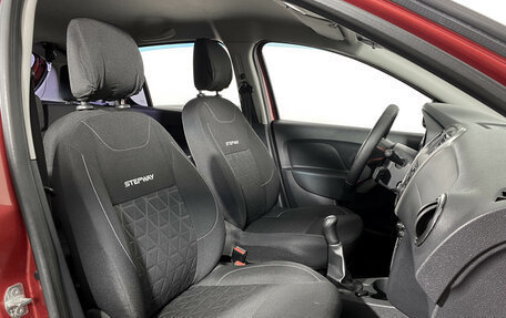 Renault Sandero II рестайлинг, 2016 год, 1 015 000 рублей, 9 фотография