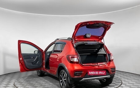 Renault Sandero II рестайлинг, 2016 год, 1 015 000 рублей, 7 фотография