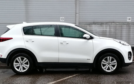 KIA Sportage IV рестайлинг, 2018 год, 1 549 000 рублей, 4 фотография
