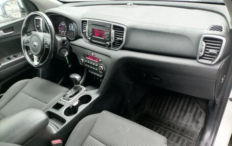KIA Sportage IV рестайлинг, 2018 год, 1 549 000 рублей, 10 фотография