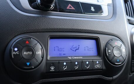 Hyundai ix35 I рестайлинг, 2012 год, 1 300 000 рублей, 15 фотография