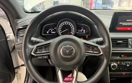 Mazda CX-4, 2021 год, 2 000 000 рублей, 10 фотография