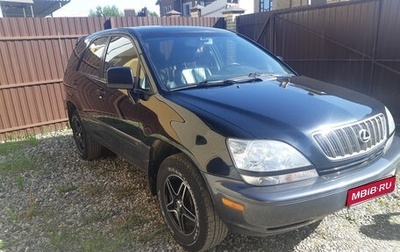 Lexus RX IV рестайлинг, 2001 год, 900 000 рублей, 1 фотография