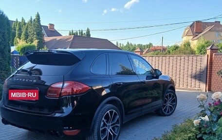 Porsche Cayenne III, 2011 год, 2 000 000 рублей, 3 фотография