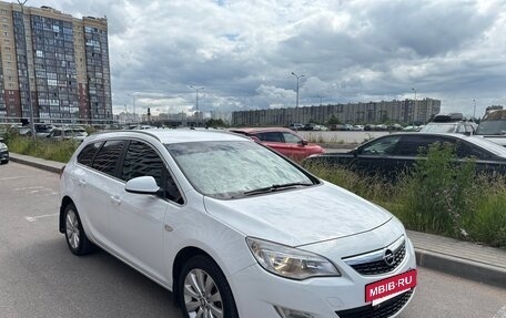 Opel Astra J, 2012 год, 990 000 рублей, 3 фотография