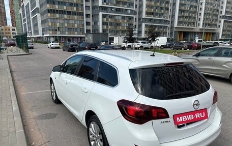 Opel Astra J, 2012 год, 990 000 рублей, 7 фотография