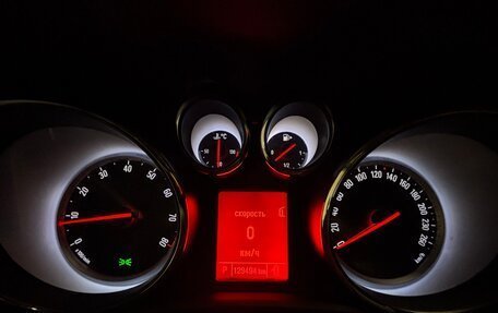 Opel Astra J, 2012 год, 990 000 рублей, 13 фотография