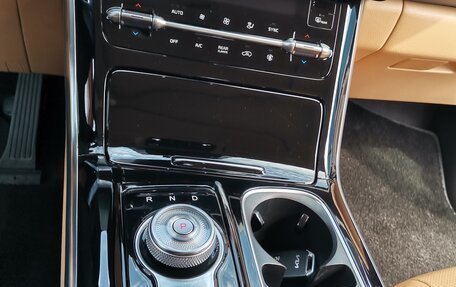 KIA Carnival, 2022 год, 5 850 000 рублей, 12 фотография