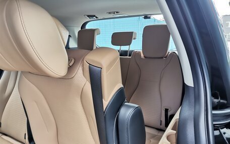 KIA Carnival, 2022 год, 5 850 000 рублей, 22 фотография