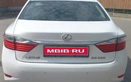 Lexus ES VII, 2014 год, 2 300 000 рублей, 3 фотография