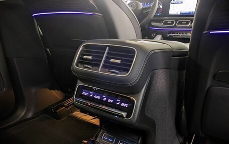 Mercedes-Benz GLS, 2025 год, 18 700 000 рублей, 36 фотография