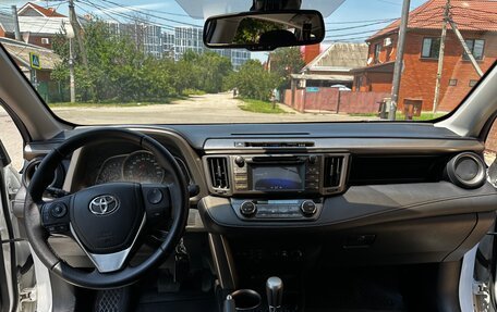 Toyota RAV4, 2014 год, 2 400 000 рублей, 7 фотография