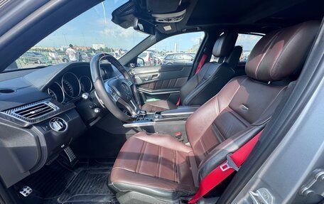 Mercedes-Benz E-Класс AMG, 2015 год, 4 600 000 рублей, 10 фотография