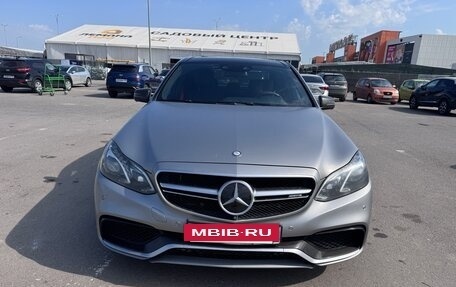 Mercedes-Benz E-Класс AMG, 2015 год, 4 600 000 рублей, 4 фотография