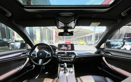 BMW 5 серия, 2022 год, 5 310 000 рублей, 8 фотография