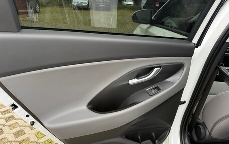 Hyundai i30 III, 2022 год, 2 050 000 рублей, 15 фотография