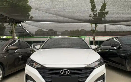 Hyundai Verna, 2020 год, 950 000 рублей, 2 фотография