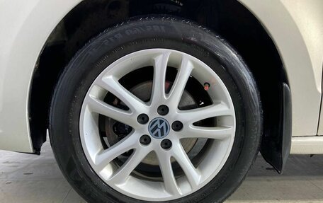 Volkswagen Polo VI (EU Market), 2011 год, 689 000 рублей, 10 фотография