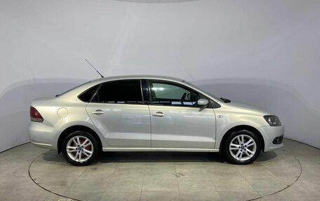 Volkswagen Polo VI (EU Market), 2011 год, 689 000 рублей, 4 фотография