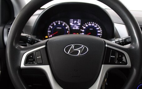 Hyundai Solaris II рестайлинг, 2015 год, 1 199 000 рублей, 16 фотография