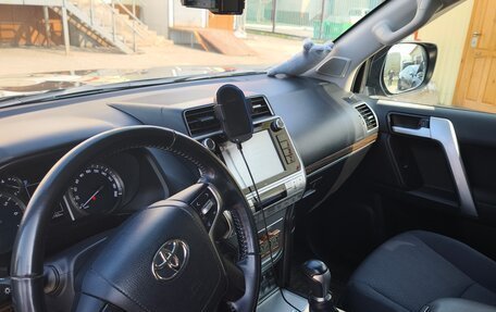 Toyota Land Cruiser Prado 150 рестайлинг 2, 2019 год, 5 350 000 рублей, 9 фотография