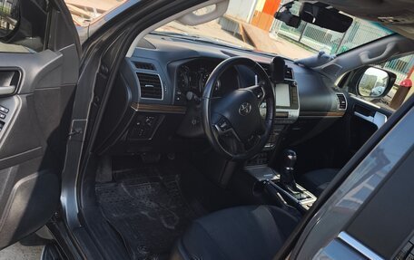 Toyota Land Cruiser Prado 150 рестайлинг 2, 2019 год, 5 350 000 рублей, 10 фотография