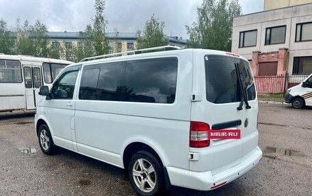 Volkswagen Caravelle T5, 2014 год, 2 000 000 рублей, 2 фотография