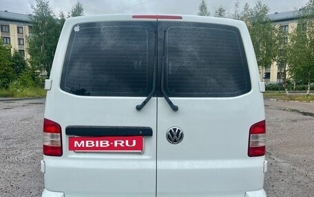 Volkswagen Caravelle T5, 2014 год, 2 000 000 рублей, 4 фотография