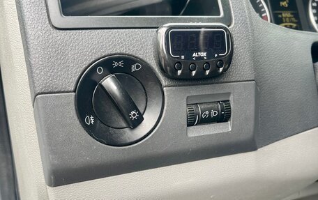 Volkswagen Caravelle T5, 2014 год, 2 000 000 рублей, 11 фотография