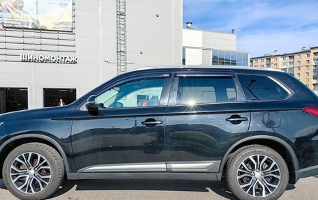Mitsubishi Outlander III рестайлинг 3, 2016 год, 1 500 000 рублей, 7 фотография