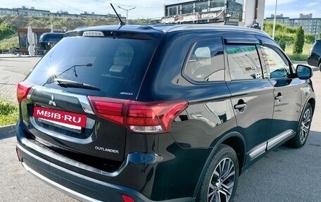 Mitsubishi Outlander III рестайлинг 3, 2016 год, 1 500 000 рублей, 5 фотография
