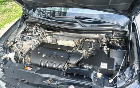 Mitsubishi Outlander III рестайлинг 3, 2016 год, 1 500 000 рублей, 22 фотография