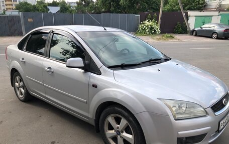 Ford Focus II рестайлинг, 2005 год, 660 000 рублей, 3 фотография