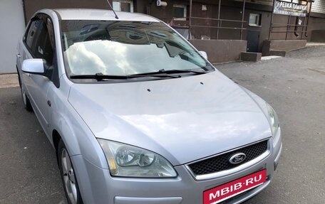 Ford Focus II рестайлинг, 2005 год, 660 000 рублей, 2 фотография