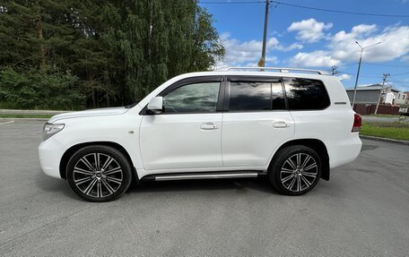 Toyota Land Cruiser 200, 2011 год, 2 780 000 рублей, 8 фотография