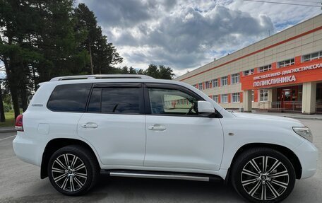 Toyota Land Cruiser 200, 2011 год, 2 780 000 рублей, 9 фотография