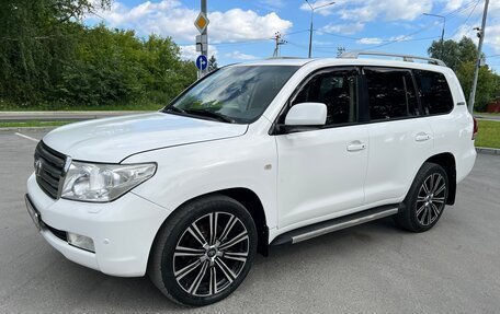 Toyota Land Cruiser 200, 2011 год, 2 780 000 рублей, 27 фотография