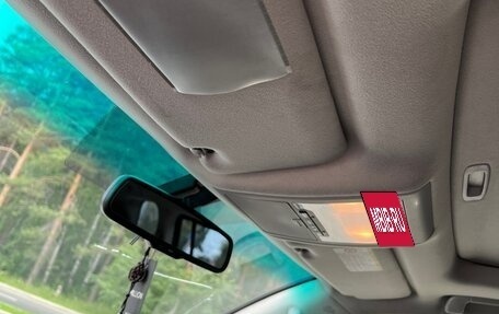 Toyota Land Cruiser 200, 2011 год, 2 780 000 рублей, 23 фотография