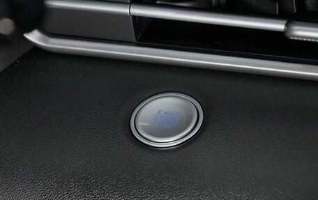 Hyundai Elantra, 2023 год, 2 350 000 рублей, 24 фотография