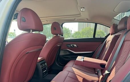 BMW 3 серия, 2024 год, 4 318 000 рублей, 29 фотография