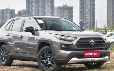Toyota RAV4, 2024 год, 3 520 000 рублей, 4 фотография