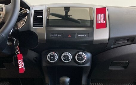 Mitsubishi Outlander III рестайлинг 3, 2007 год, 1 150 000 рублей, 12 фотография