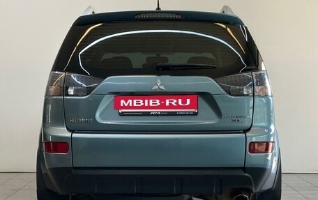 Mitsubishi Outlander III рестайлинг 3, 2007 год, 1 150 000 рублей, 7 фотография