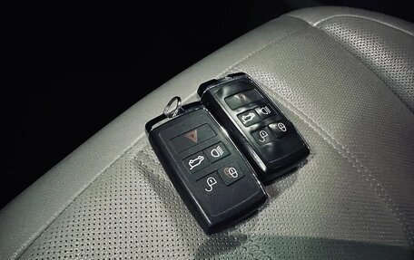 Land Rover Range Rover Evoque II, 2020 год, 3 100 000 рублей, 16 фотография