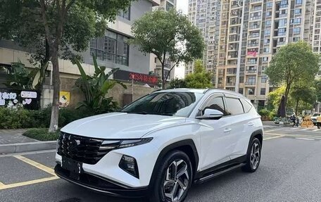 Hyundai Tucson, 2023 год, 1 980 000 рублей, 1 фотография