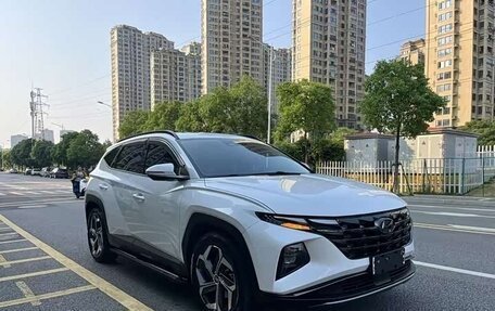 Hyundai Tucson, 2023 год, 1 980 000 рублей, 3 фотография