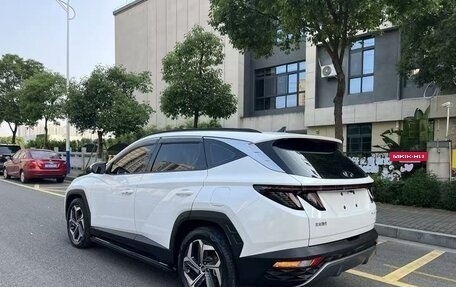 Hyundai Tucson, 2023 год, 1 980 000 рублей, 5 фотография