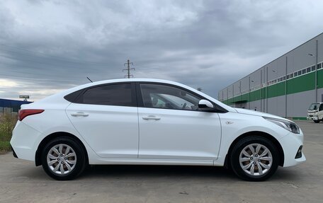 Hyundai Solaris II рестайлинг, 2019 год, 1 349 000 рублей, 7 фотография
