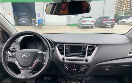 Hyundai Solaris II рестайлинг, 2019 год, 1 349 000 рублей, 9 фотография